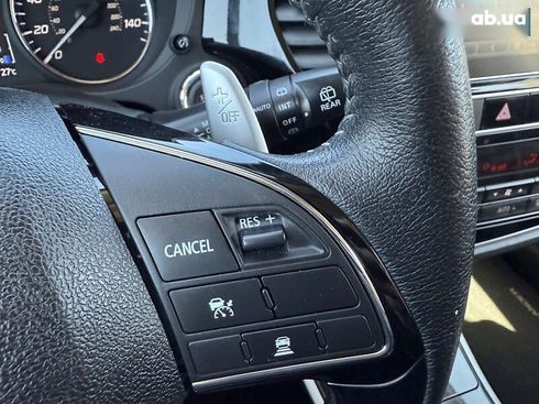 Mitsubishi Outlander 2018 - фото 30