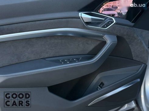 Audi E-Tron 2020 - фото 13