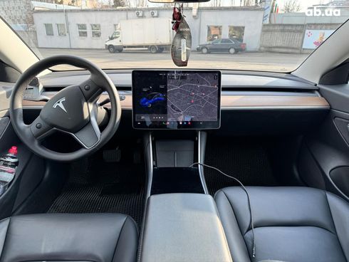 Tesla Model 3 2020 синий - фото 17