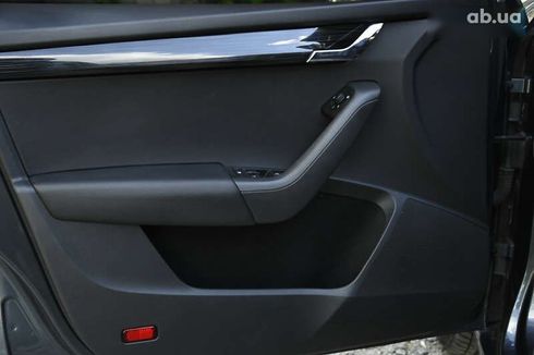 Skoda Octavia 2017 - фото 14