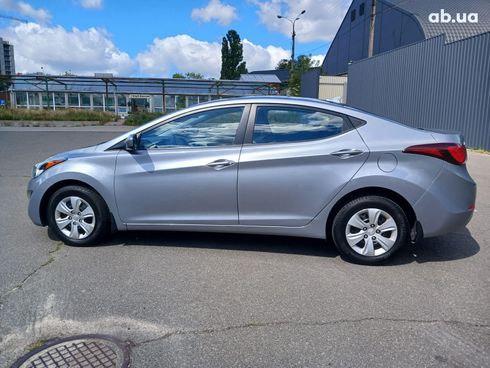 Hyundai Elantra 2015 серый - фото 8