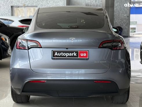 Tesla Model Y 2023 серый - фото 6