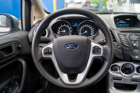 Ford Fiesta 2019 - фото 21