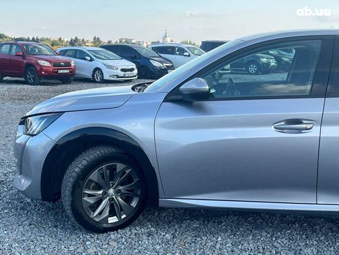 Peugeot 208 2019 серый - фото 12