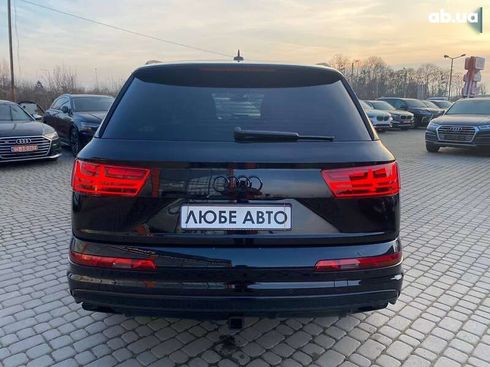 Audi Q7 2018 - фото 6
