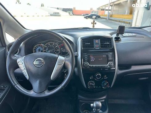 Nissan Versa 2015 - фото 14