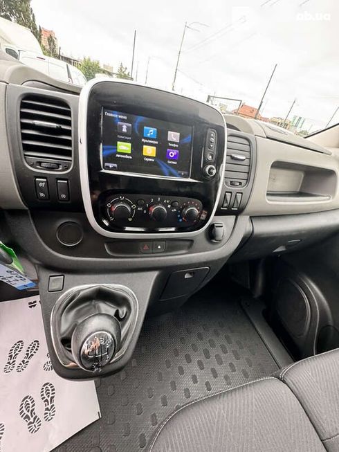 Renault Trafic 2019 - фото 10