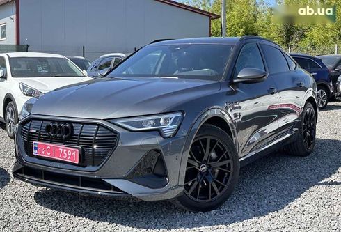 Audi E-Tron 2022 - фото 7
