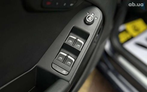 Audi A4 2015 - фото 17