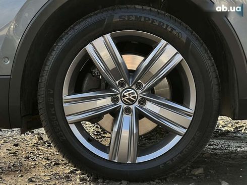 Volkswagen Tiguan Allspace 2022 - фото 26