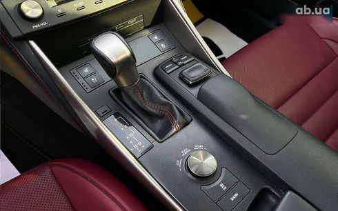 Lexus IS 2015 - фото 23