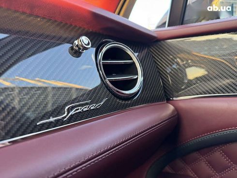 Bentley Bentayga 2021 - фото 27