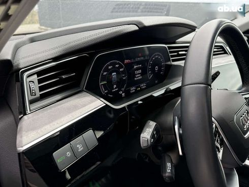 Audi Q8 e-tron 2023 - фото 30
