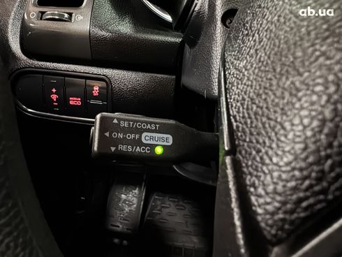 Kia Forte 2015 красный - фото 2