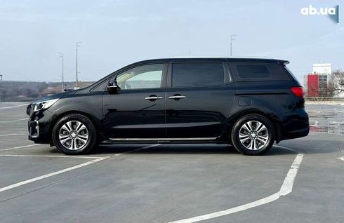 Kia Carnival 2020 - фото 7