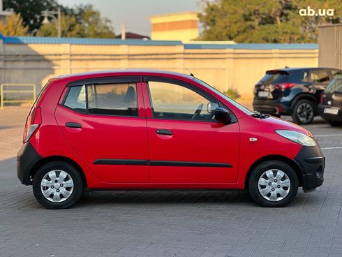 Hyundai i10 2009 красный - фото 4