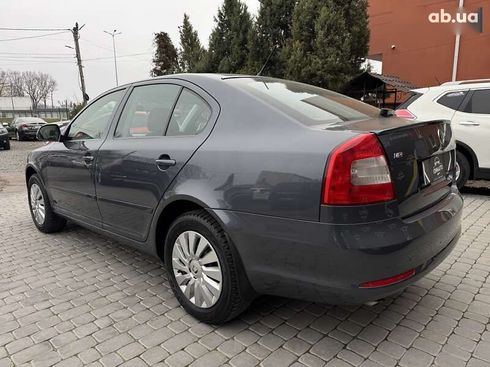 Skoda Octavia 2011 - фото 14