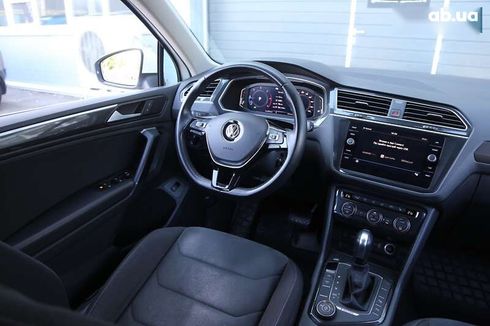 Volkswagen Tiguan 2020 - фото 13