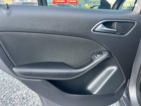 Mercedes-Benz B-Класс 2015 серый - фото 32