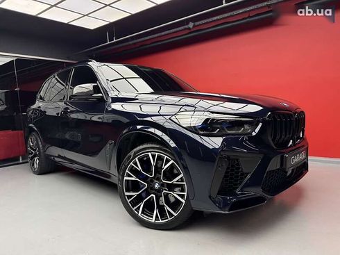 BMW X5 M 2022 - фото 11