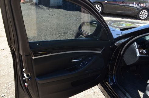 BMW 5 серия 2015 черный - фото 9