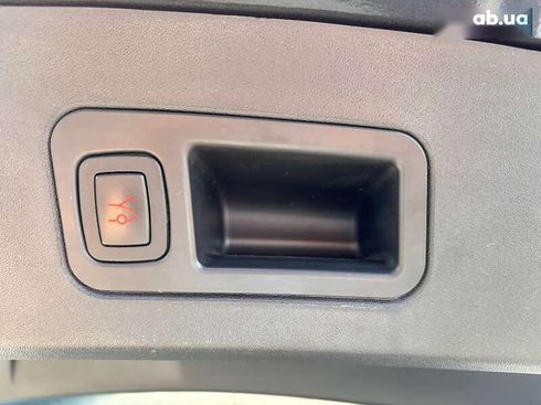 Tesla Model S 2017 - фото 21
