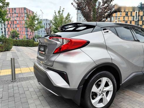 Toyota C-HR 2016 - фото 20