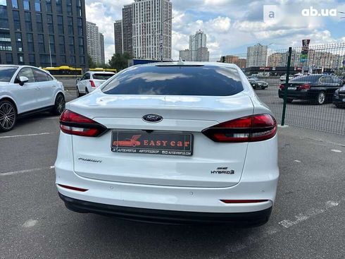 Ford Fusion 2019 - фото 14