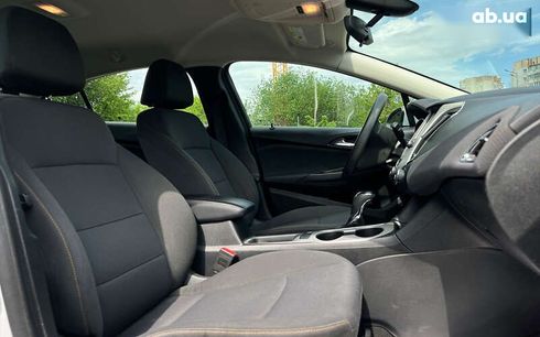 Chevrolet Cruze 2018 - фото 10