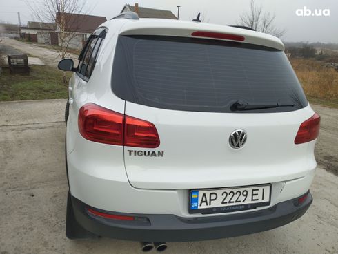 Volkswagen Tiguan 2015 белый - фото 3