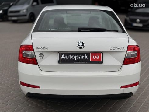 Skoda octavia a7 2016 белый - фото 9