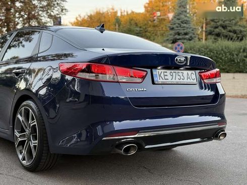 Kia Optima 2018 - фото 12