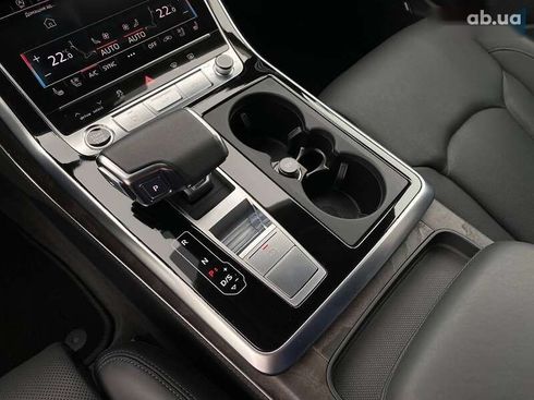 Audi Q8 2023 - фото 26