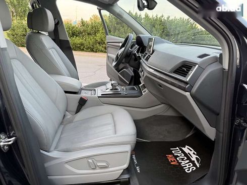 Audi Q5 2020 - фото 27