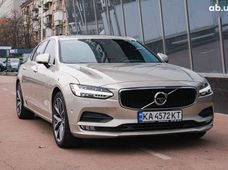Купити Volvo бу в Києві - купити на Автобазарі