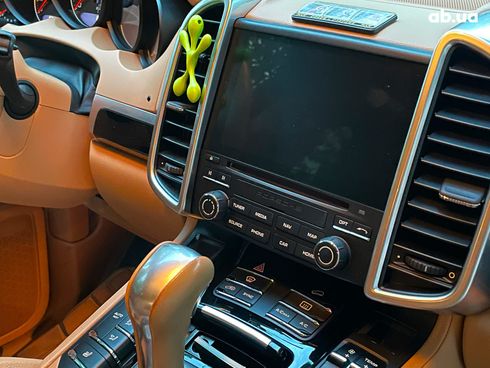 Porsche Cayenne 2017 черный - фото 38