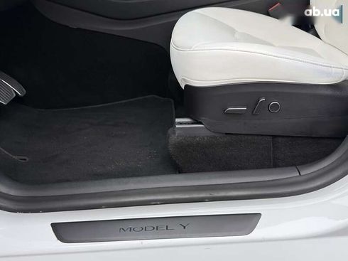 Tesla Model Y 2021 - фото 14