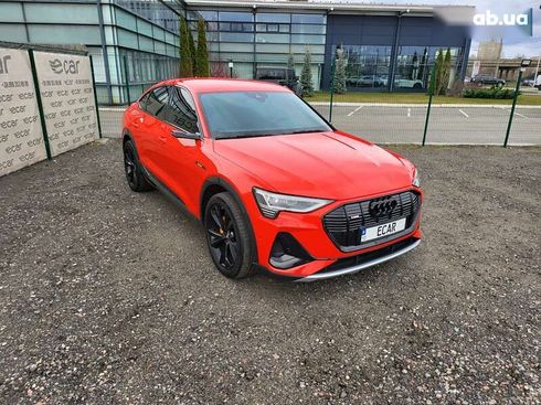 Audi E-Tron 2020 - фото 8