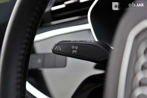 Audi Q3 2020 - фото 24