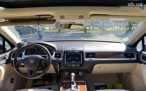 Volkswagen Touareg 2012 - фото 16
