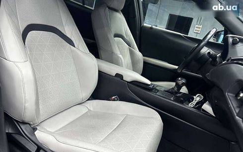 Lexus UX 2019 - фото 13