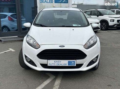 Ford Fiesta 2013 - фото 2