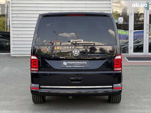 Volkswagen Multivan 2016 - фото 12
