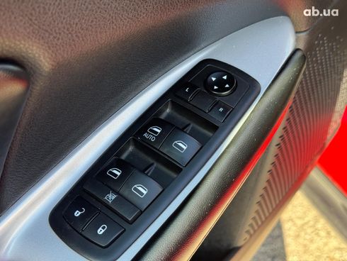 Dodge Journey 2018 красный - фото 15