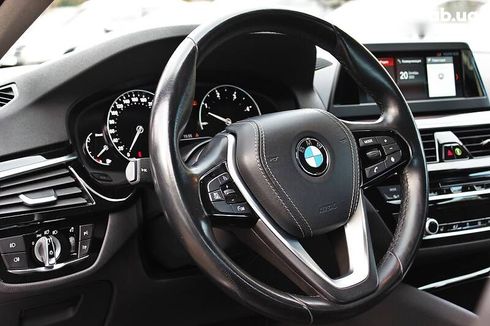 BMW 530 2017 - фото 24