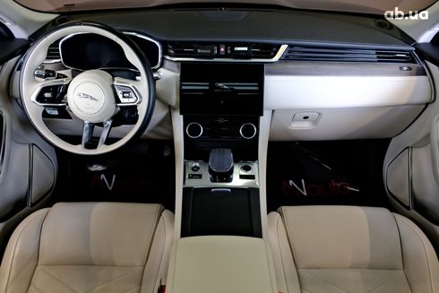 Jaguar F-Pace 2022 черный - фото 7