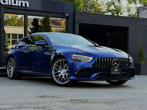 Mercedes-Benz AMG GT 4 2019 - фото 11