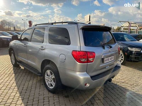 Toyota Sequoia 2016 - фото 5