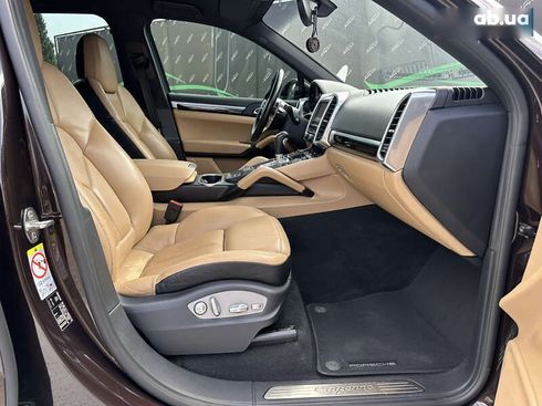 Porsche Cayenne 2016 - фото 7