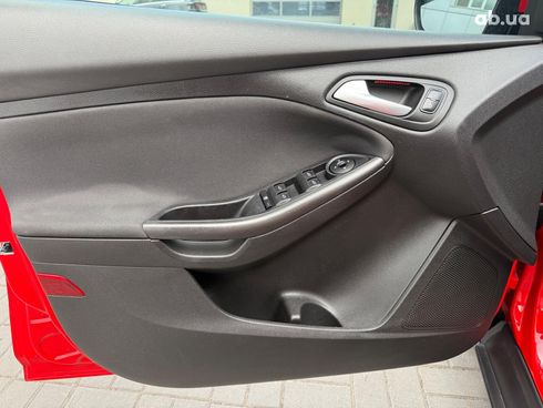 Ford Focus 2016 красный - фото 21